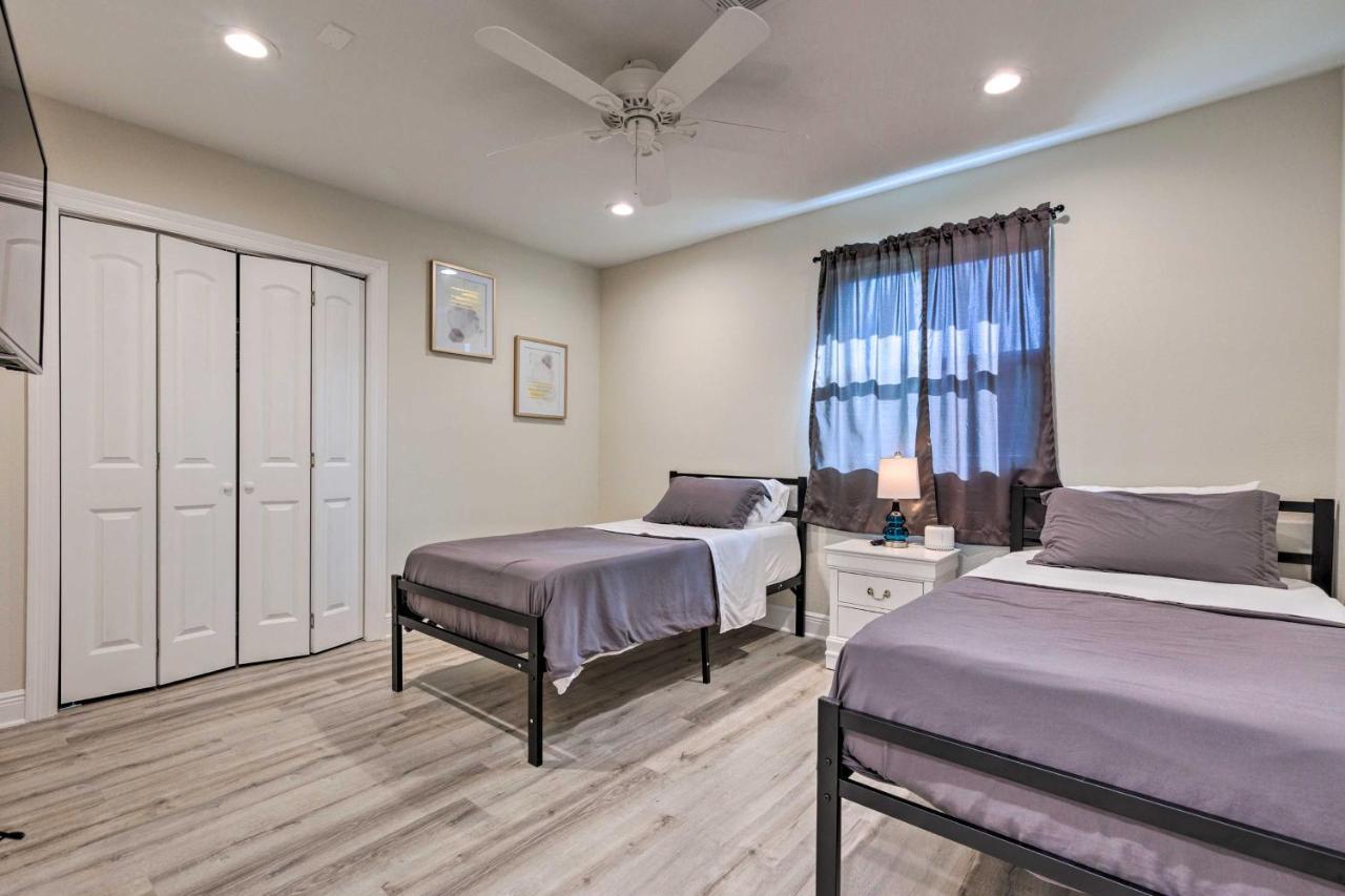 Spacious Gulfport Home With Yard 1 Mi To Beach エクステリア 写真